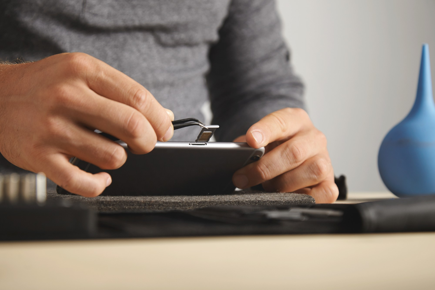 How to protect yourself from SIM swapping scam and why is it so dangerous?